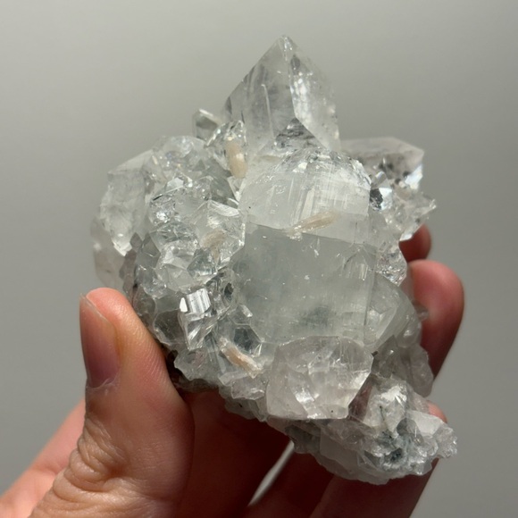 Apophyllite Specimen #J - Picture 4 of 5